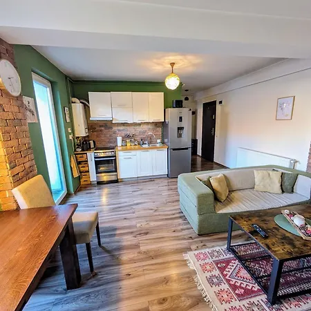 Apartment Equaniouse 2-stay- Close To Center