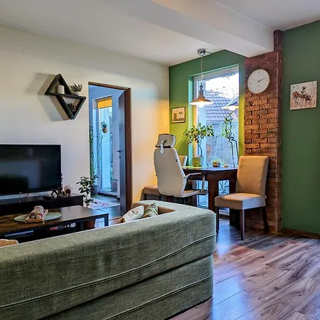 Apartment Equaniouse 2-stay- Close To Center *